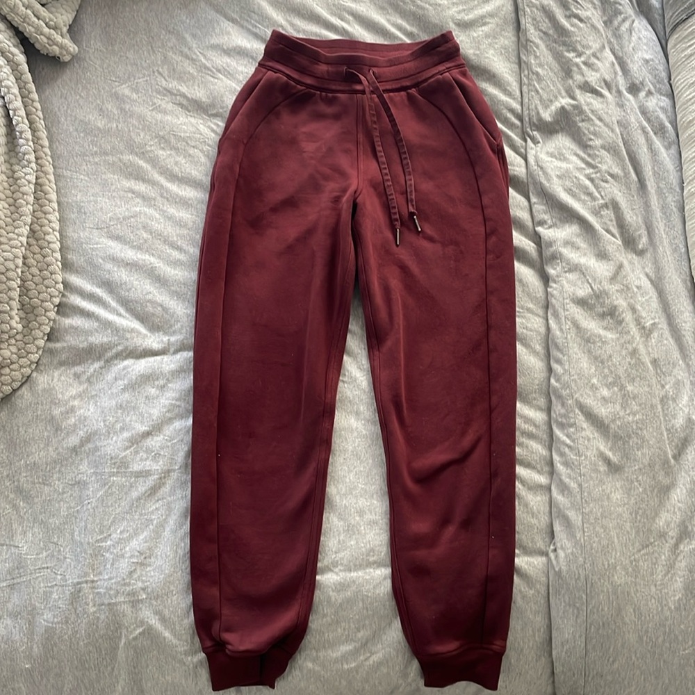 lululemon Scuba High-Rise Jogger Full Length (2) - Maroon